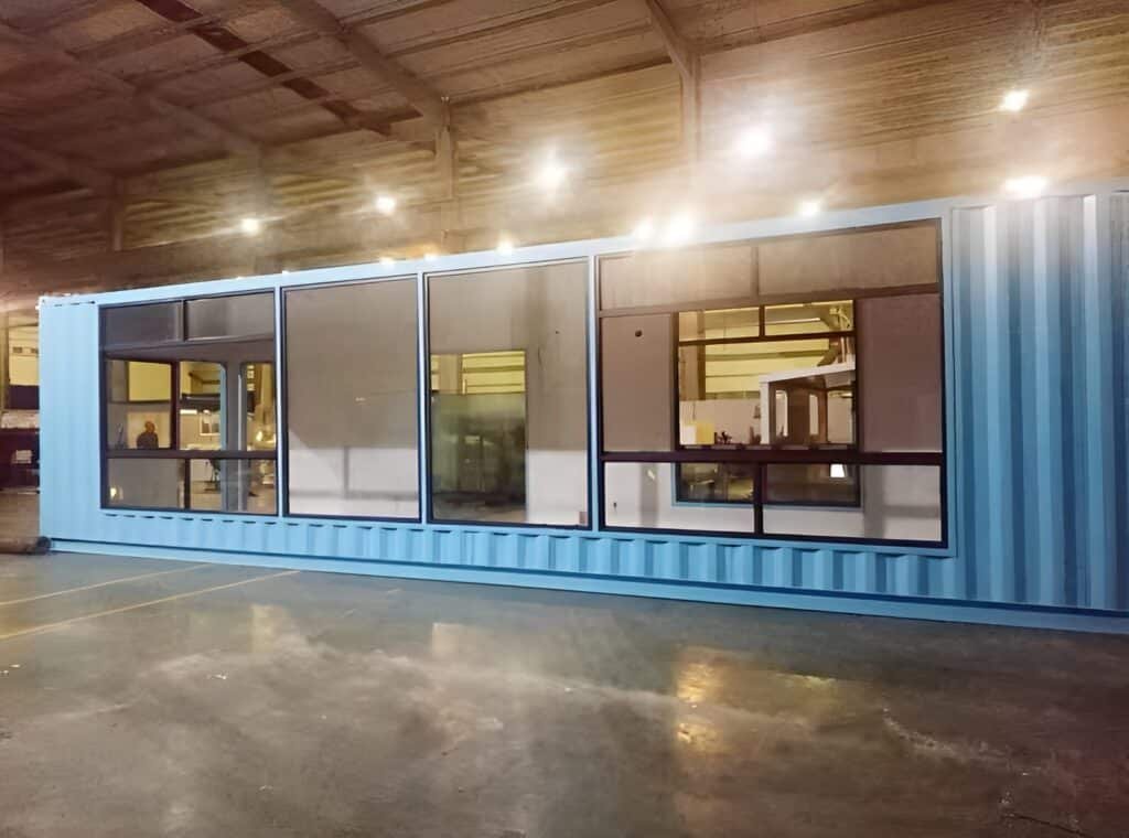 40ft Luxury Good Quality Prefab Modern Container Home - Image 2