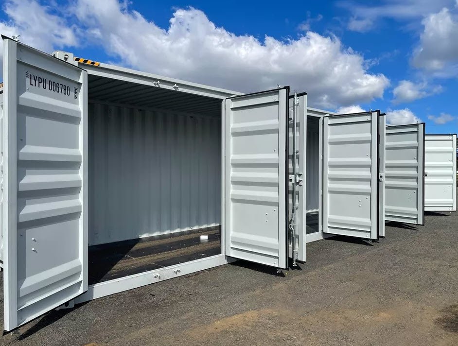 New 40ft High Cube Side Door Shipping Container in Oakland, California - Image 2