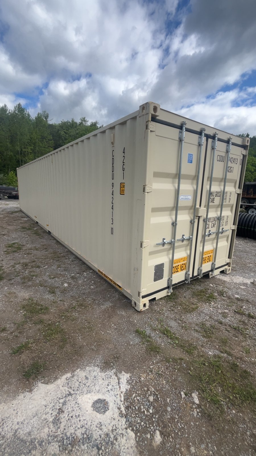 New 40ft Standard Shipping Container in Detroit, Michigan - Image 3