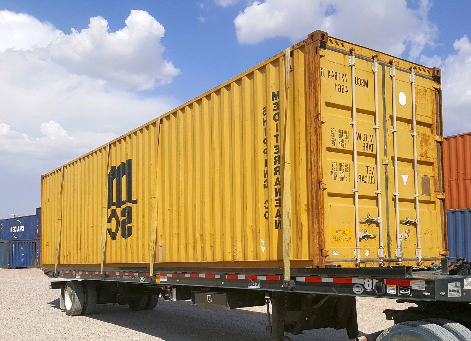 Used 40ft High Cube Shipping Container in Minneapolis, Minnesota - Image 5