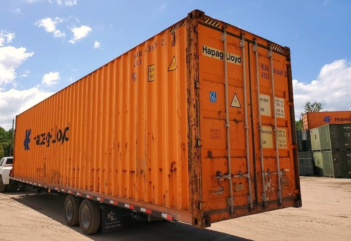 Used 40ft High Cube Shipping Container in Portland, Oregon - Image 5