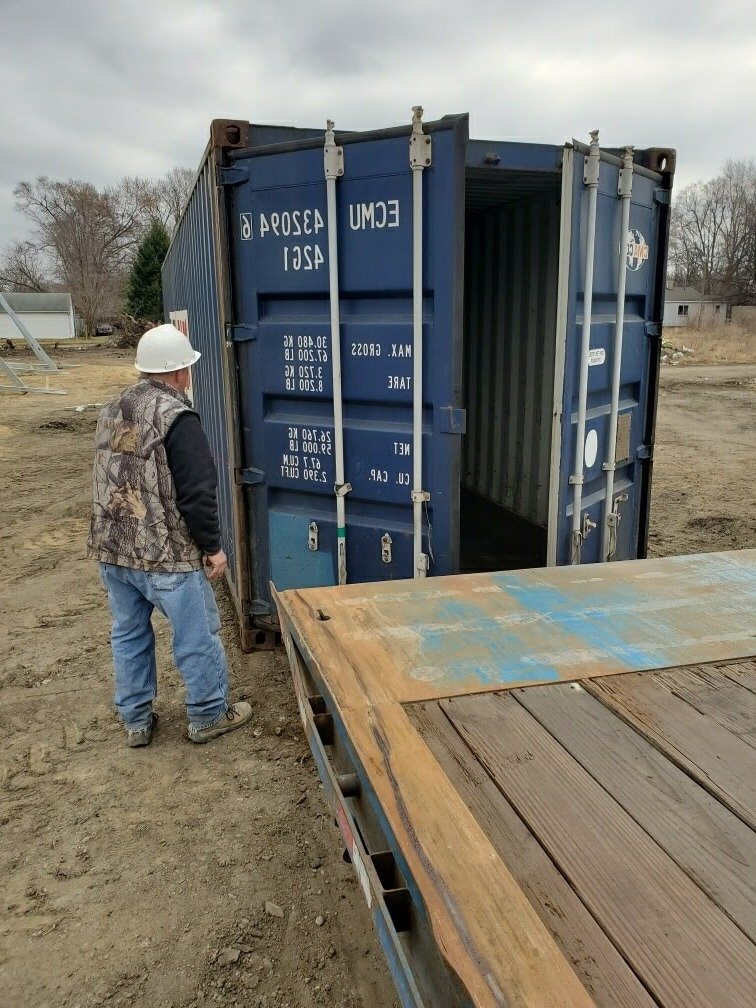 Used 40ft Standard Shipping Container in Houston, Texas - Image 2