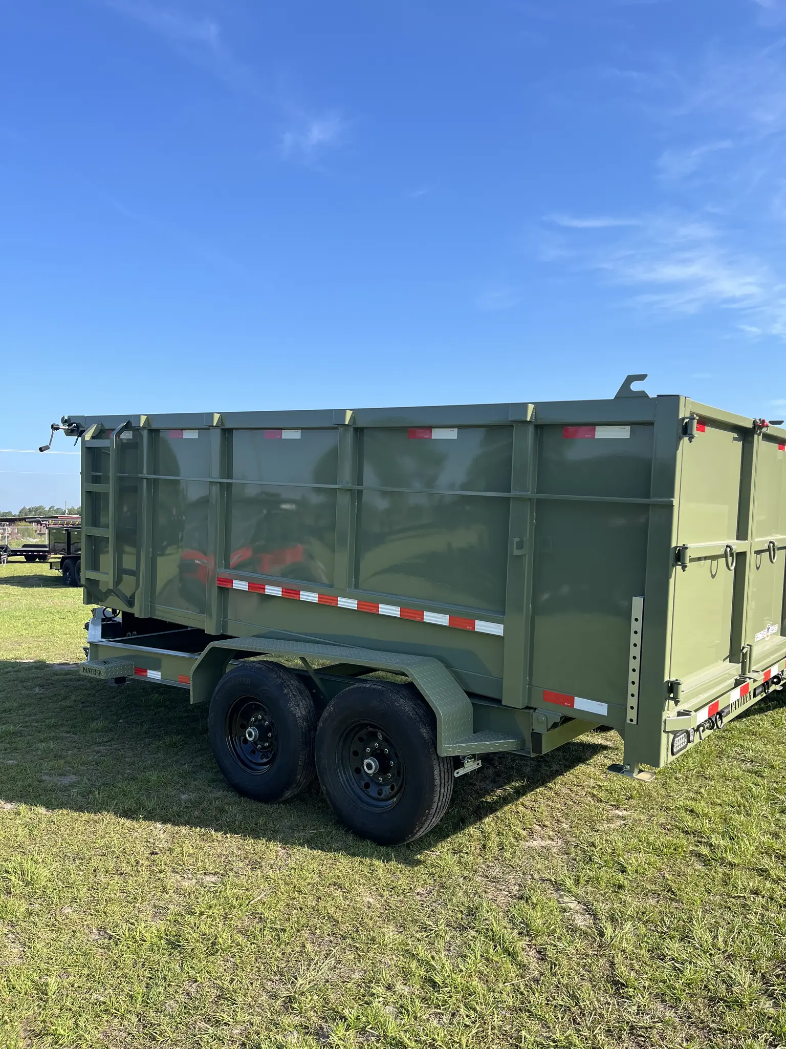 7x14TA2 Titan Pro Series Dump Trailer Army Green - Image 2