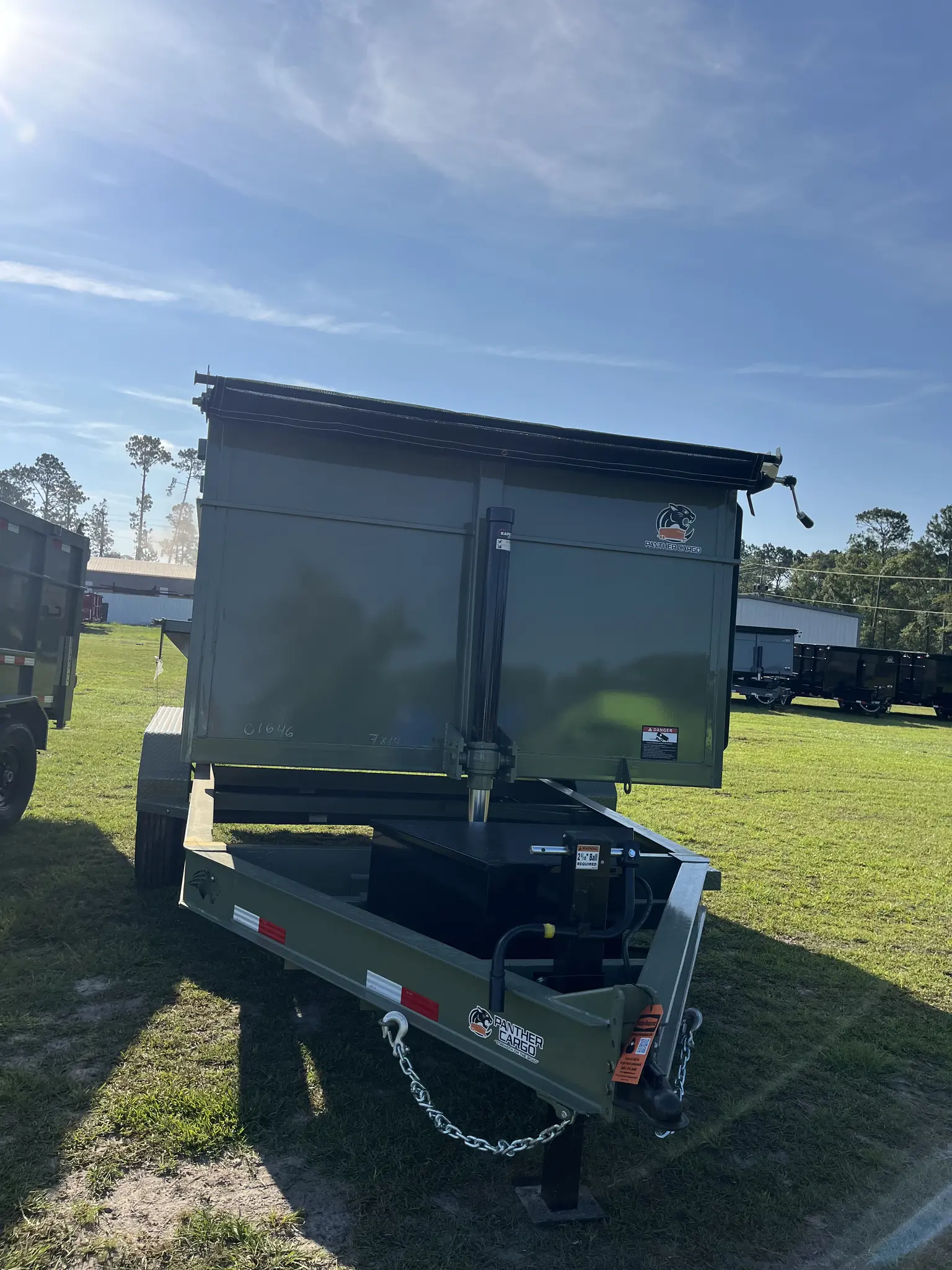 7x14TA2 Titan Pro Series Dump Trailer Army Green - Image 4
