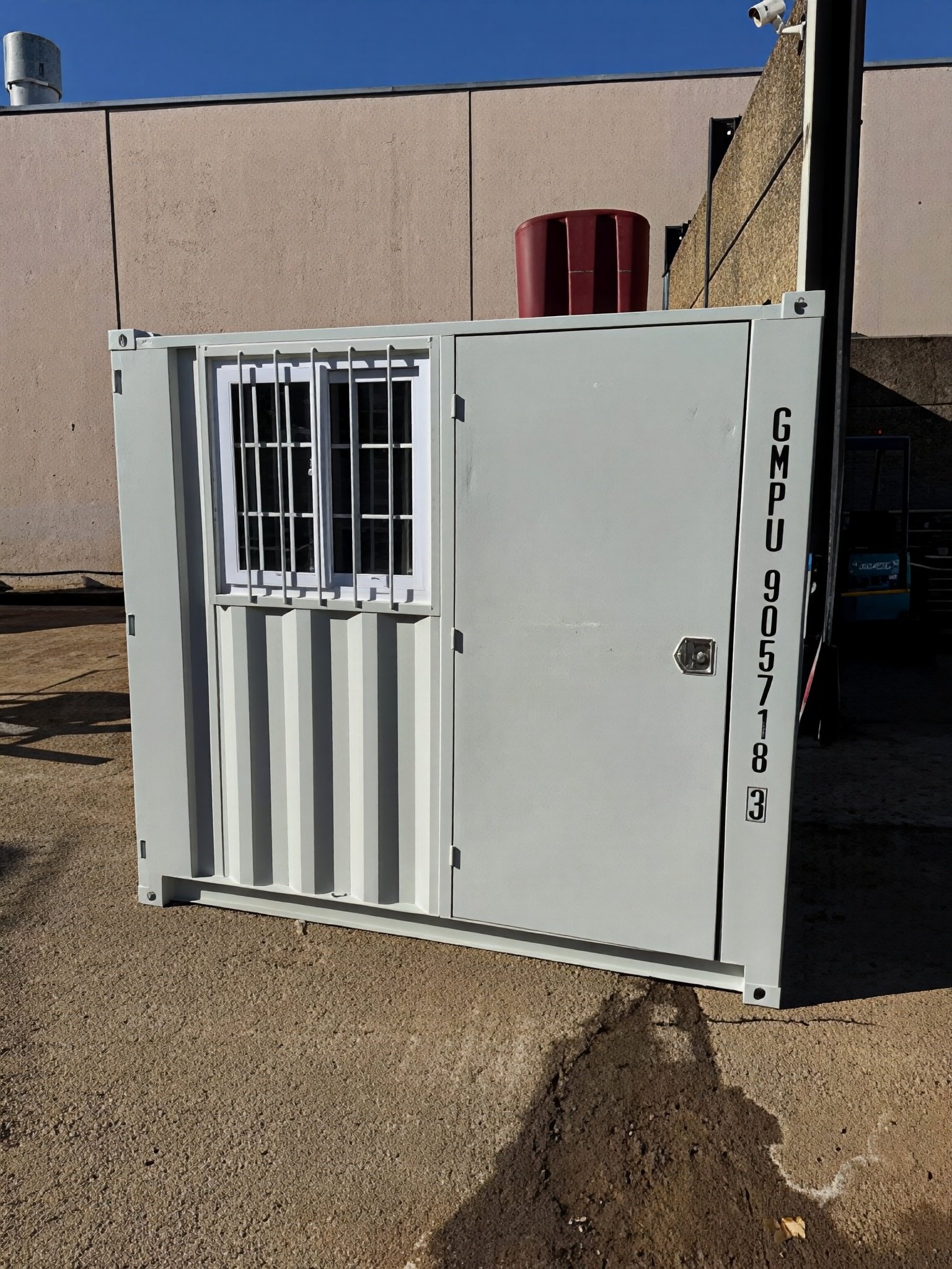 8ft Shipping Container with Side Door, Rear Door & Window - Image 2