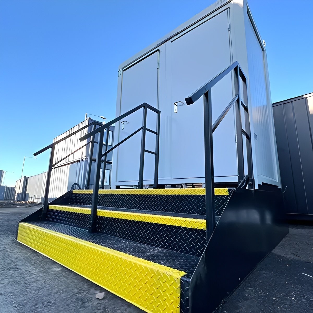 1+1 Portable Toilet Block with 630 Gallon Steel Stepped Effluent Waste Tank - Image 3