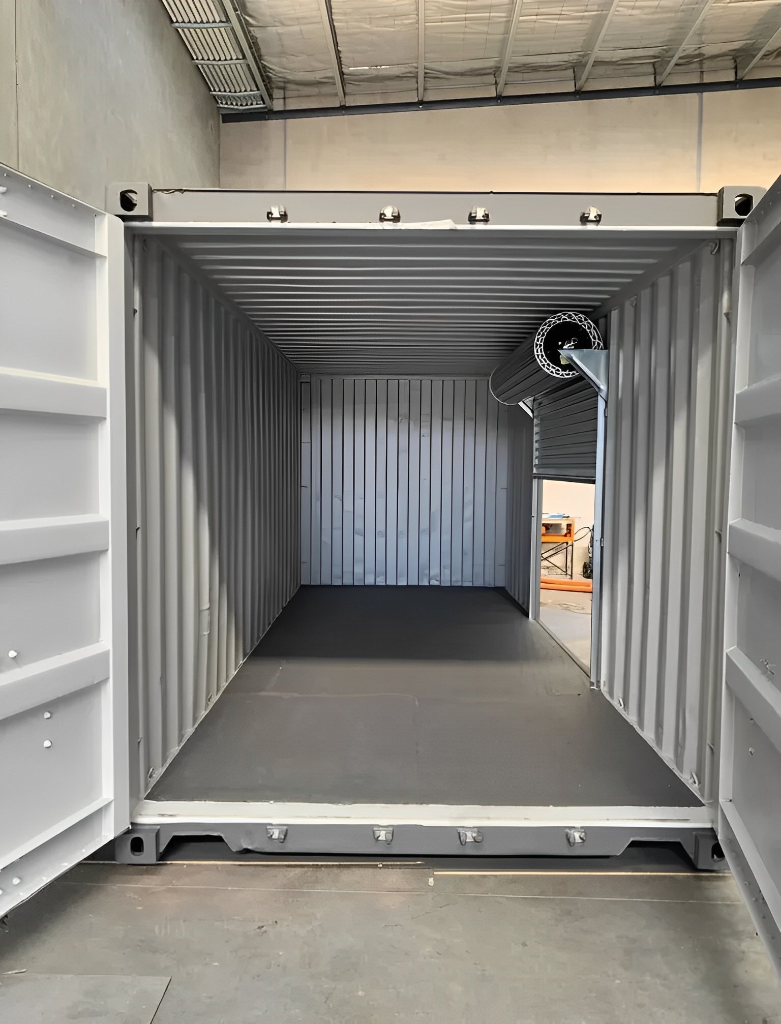 20ft x 8ft Container With Side Roll Up Door - Image 4