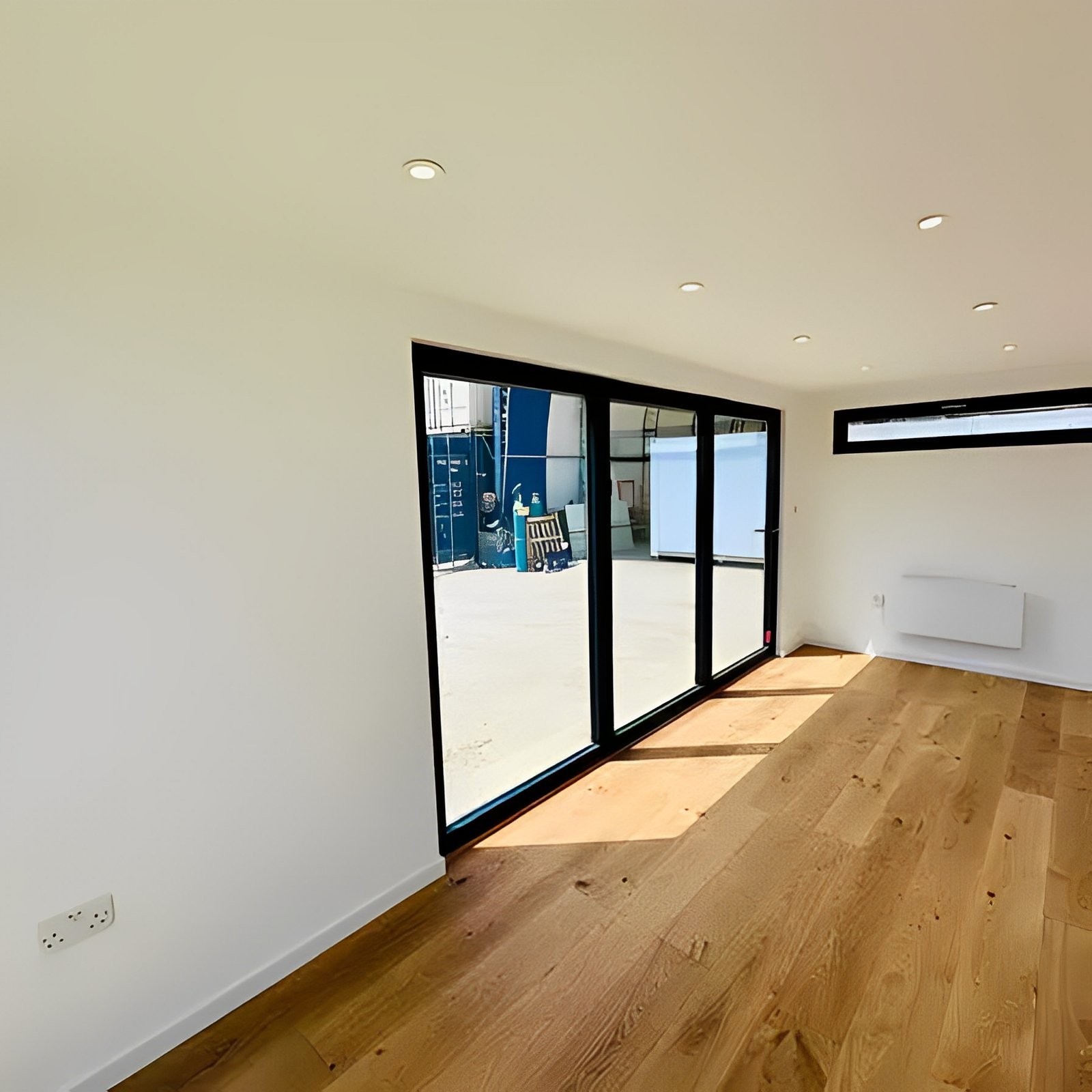 20ft x 8ft Custom Shipping Container Converted Office | Portable Building | Garden Office - Image 13