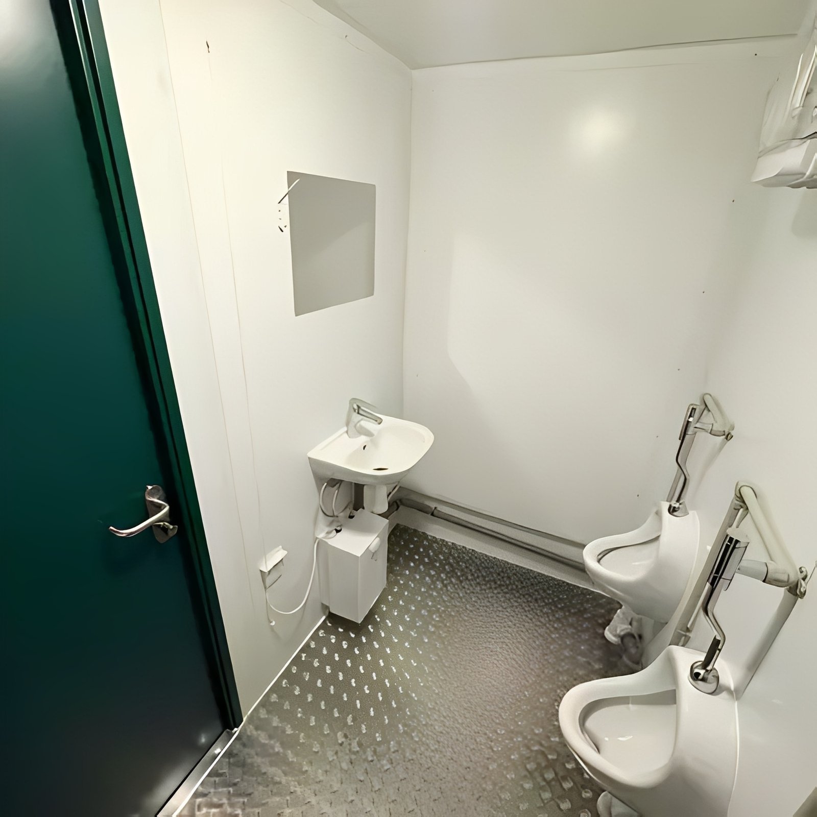 8ft x 5ft Triple Urinal Portable Toilet Block - Image 13