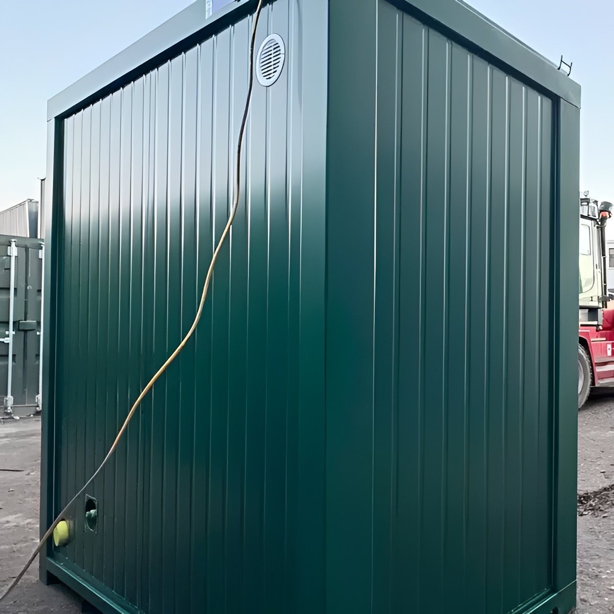 8ft x 5ft Triple Urinal Portable Toilet Block - Image 3